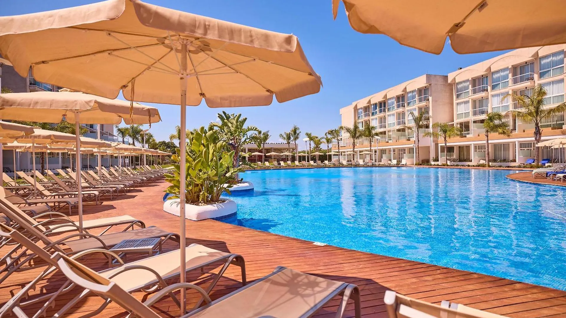 Zafiro Alzinar Mar Adults Only - Refurbished 2025 Apartment Can Picafort