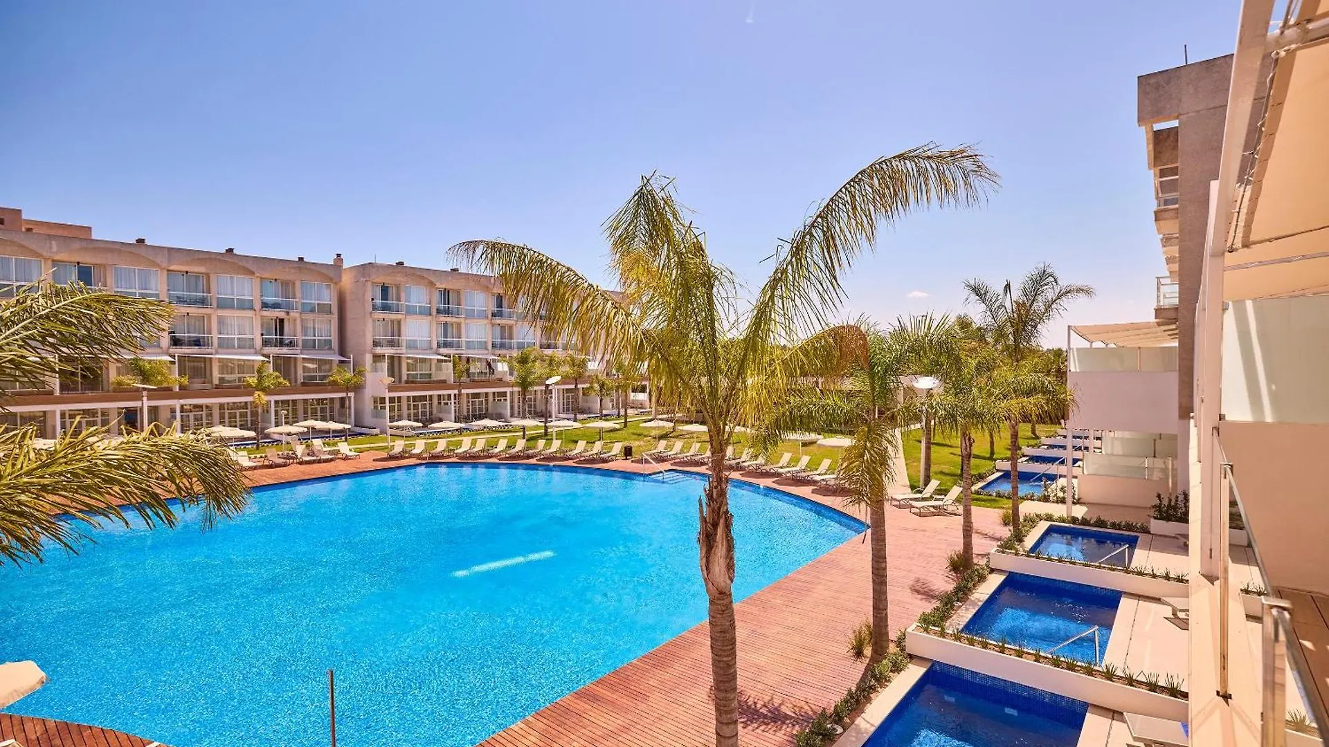 Apartament Zafiro Alzinar Mar Adults Only - Refurbished 2025 Can Picafort  0*, Can Picafort (Mallorca)