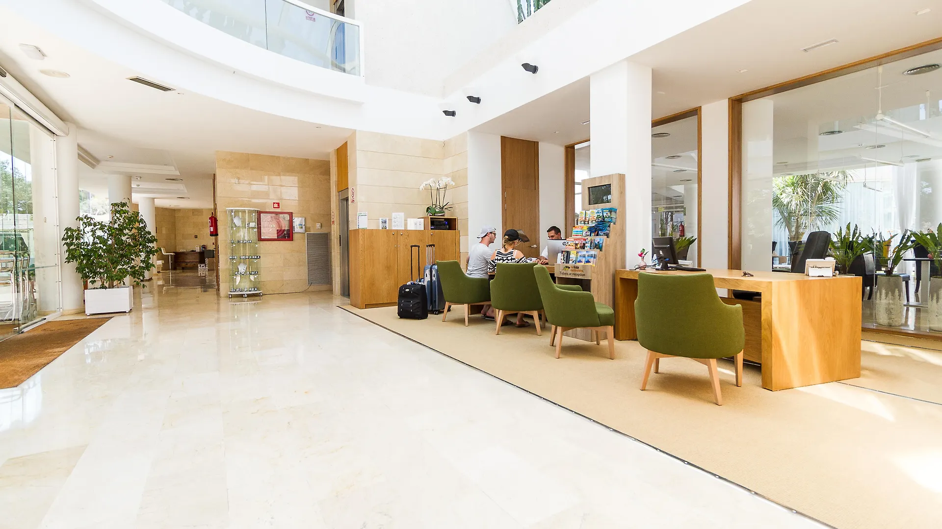 Zafiro Alzinar Mar Adults Only - Refurbished 2025 Appartement Can Picafort